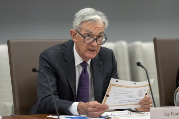 天牛宝配资 美国联邦住房金融署主管：议员将指控鲍威尔涉嫌作伪证 翻修项目争议升级